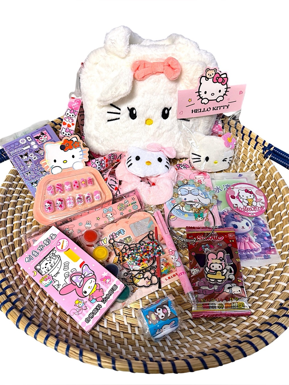 17 Pc Sanrio Hello Kitty & Friends Plush Bag w/Accessories, Arts & Crafts NEW
